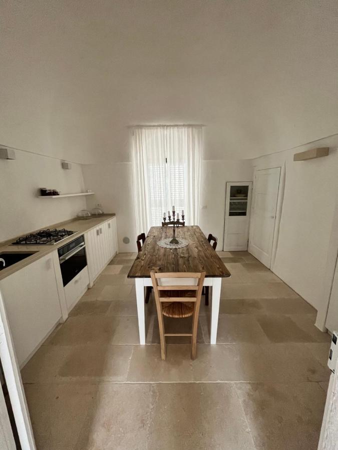 לינה וארוחת בוקר לוקורוטונדו I Tre Coni By Acqua Di Puglia מראה חיצוני תמונה