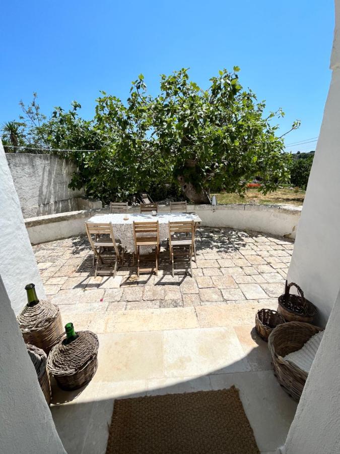 לינה וארוחת בוקר לוקורוטונדו I Tre Coni By Acqua Di Puglia מראה חיצוני תמונה